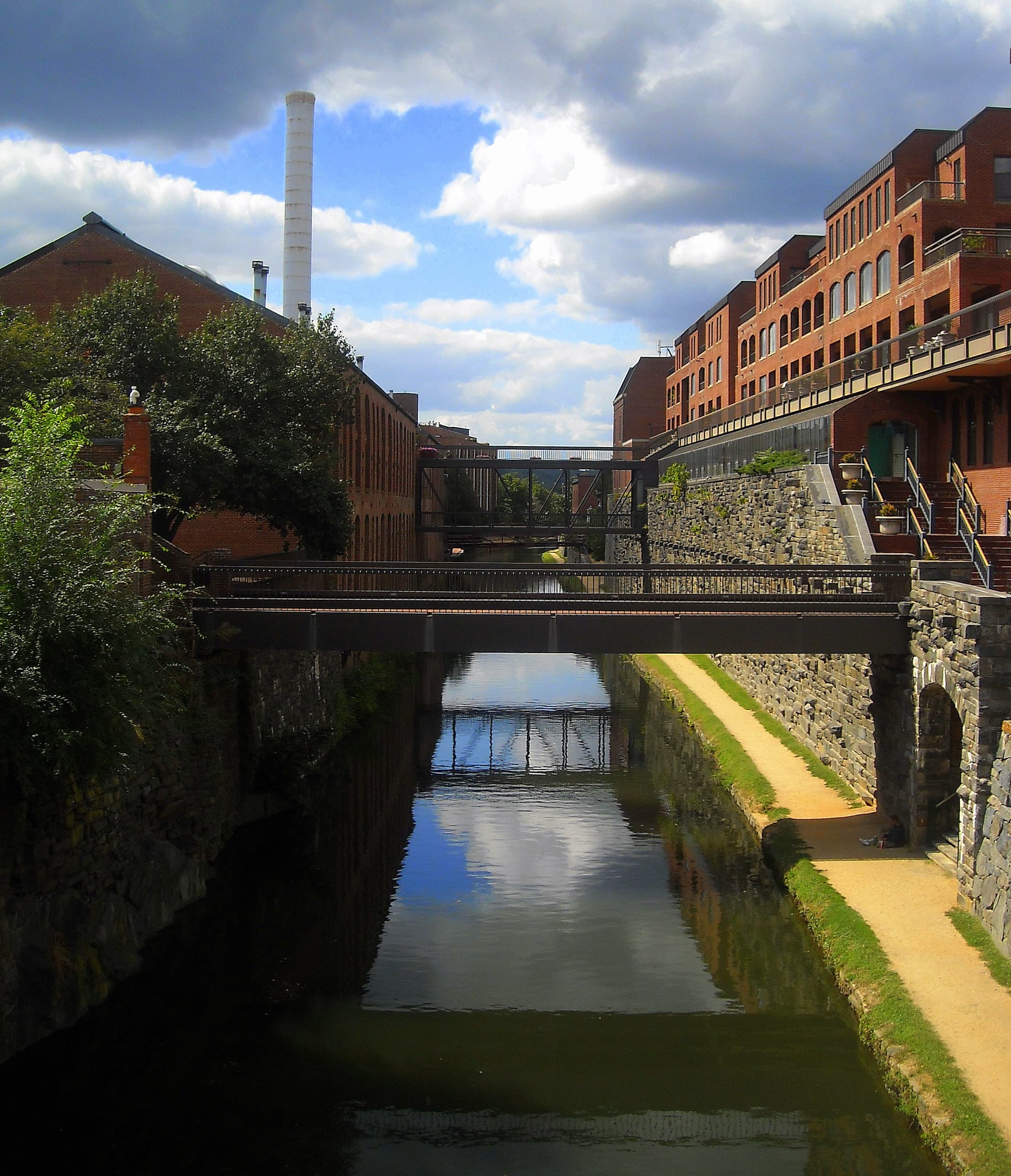 Georgetown waterfront trail corridor connecting to the Capital Crescent Trail, Washington DC